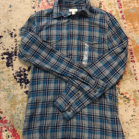 Flannel button down - Picture 1 of 4